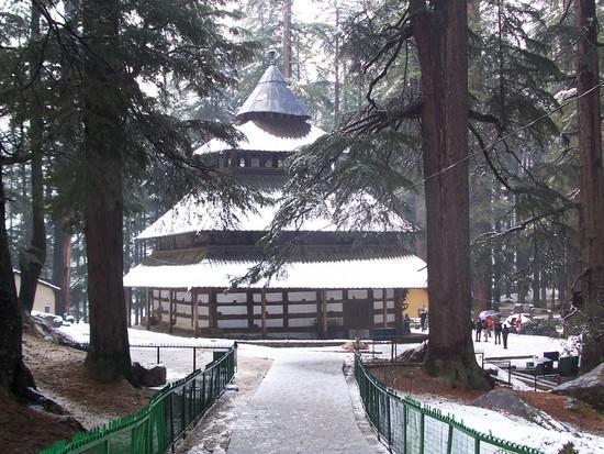 Best Winter Destinations in Himachal Pradesh: Explore Scenic Spots and Hidden Gems Thumbnail